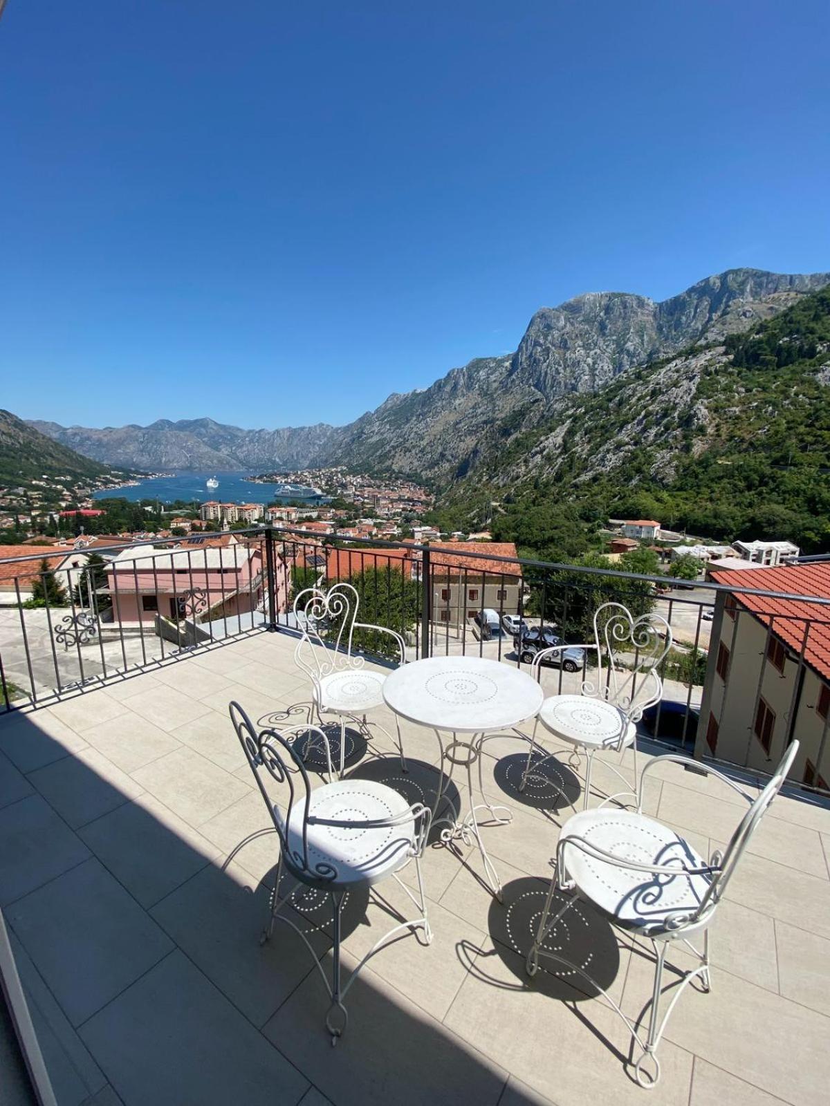 Apartments Marko Maros Kotor Phòng bức ảnh